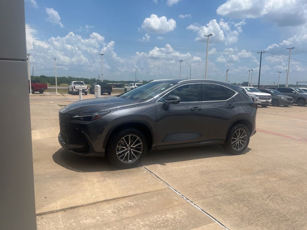 2025 Lexus NX 350 250 Premium FWD's photo