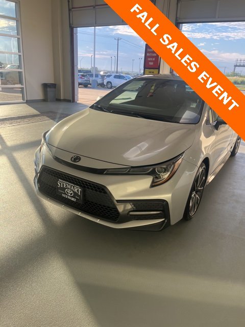 2022 Toyota Corolla SE photo 2