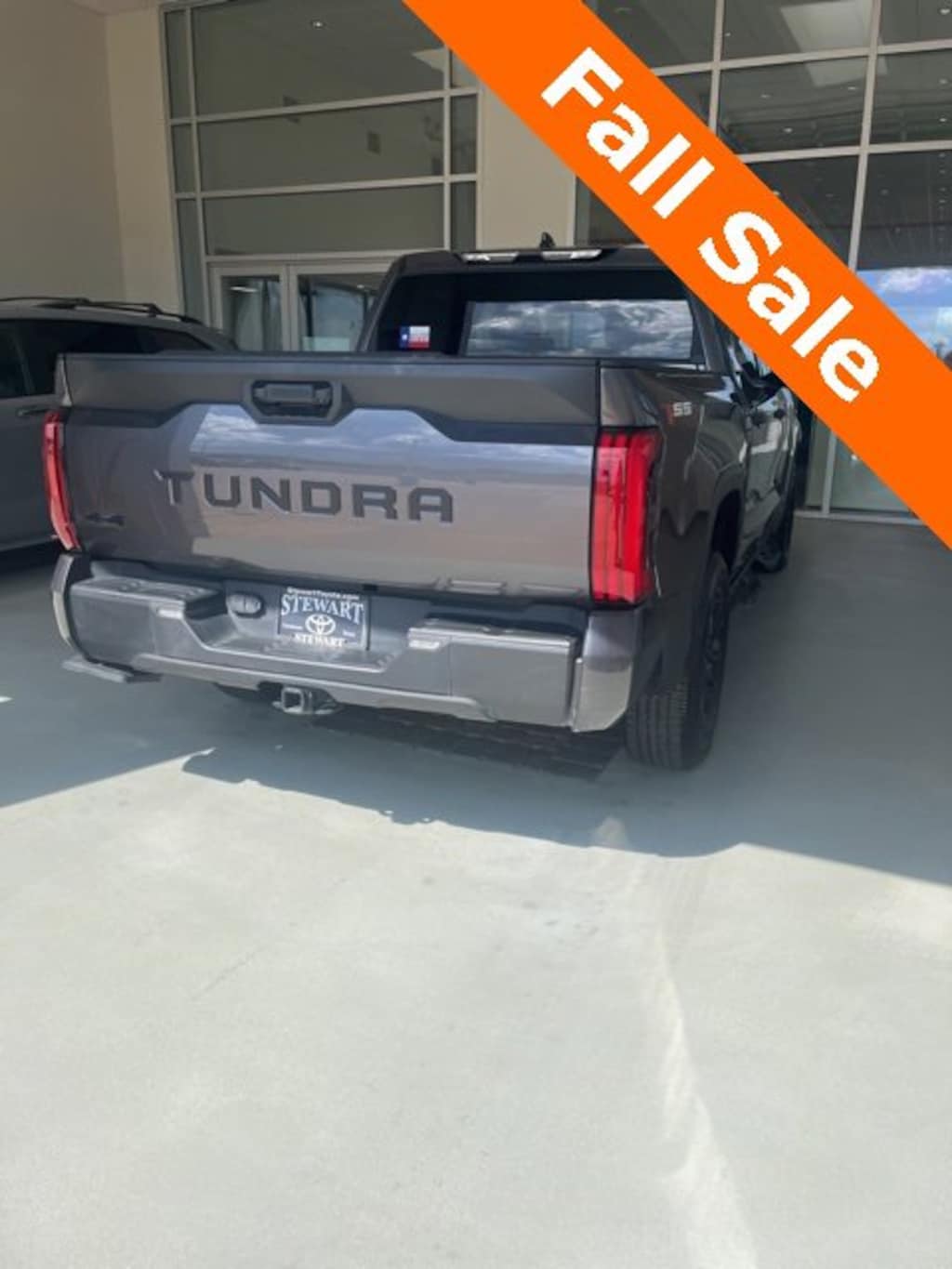 Used 2023 Toyota Tundra SR5 3.5L V6 Truck CrewMax