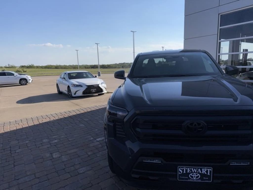 New 2025 Toyota Tacoma SR5 Truck Double Cab