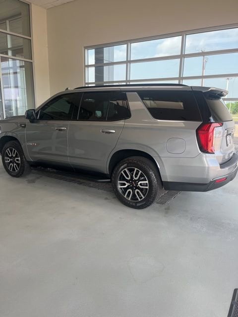 2024 GMC Yukon AT4 - Photo 9