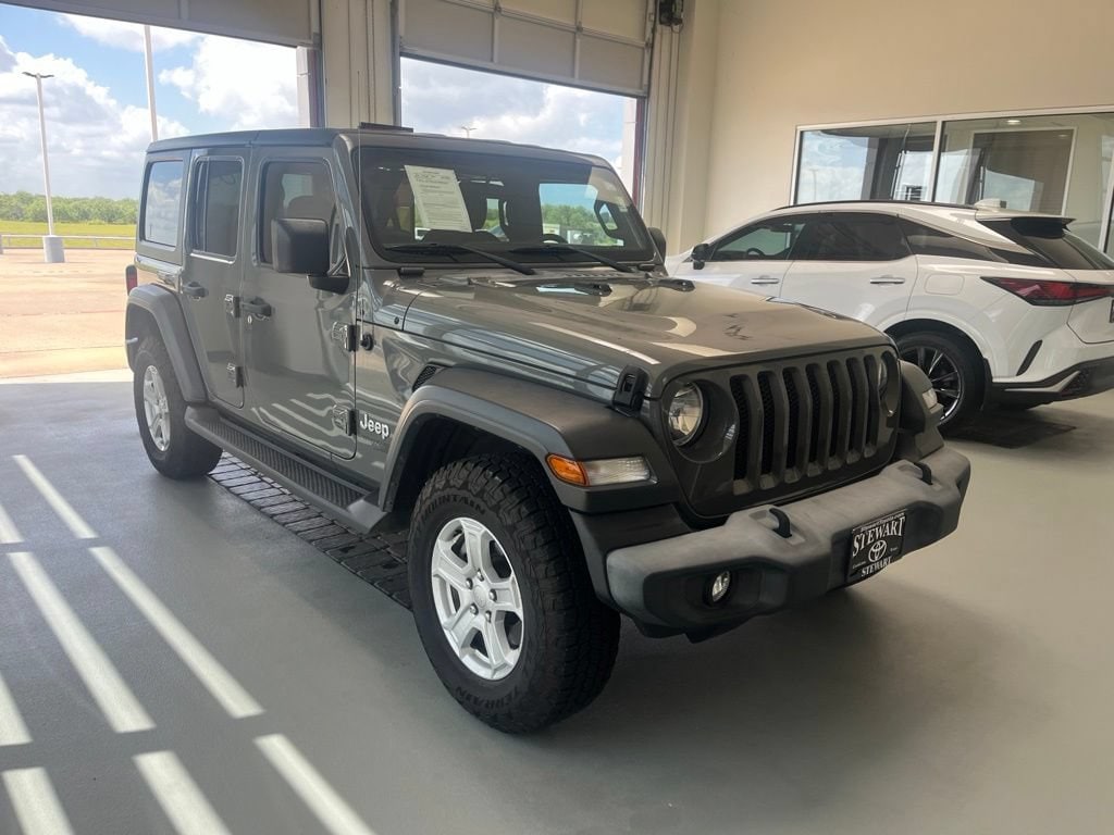 Used 2019 Jeep Wrangler Unlimited Sport 4x4 SUV
