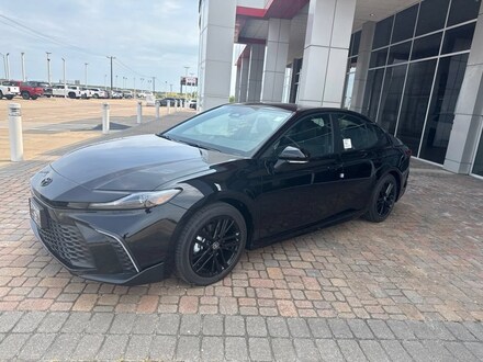 2026 Toyota Camry SE Sedan