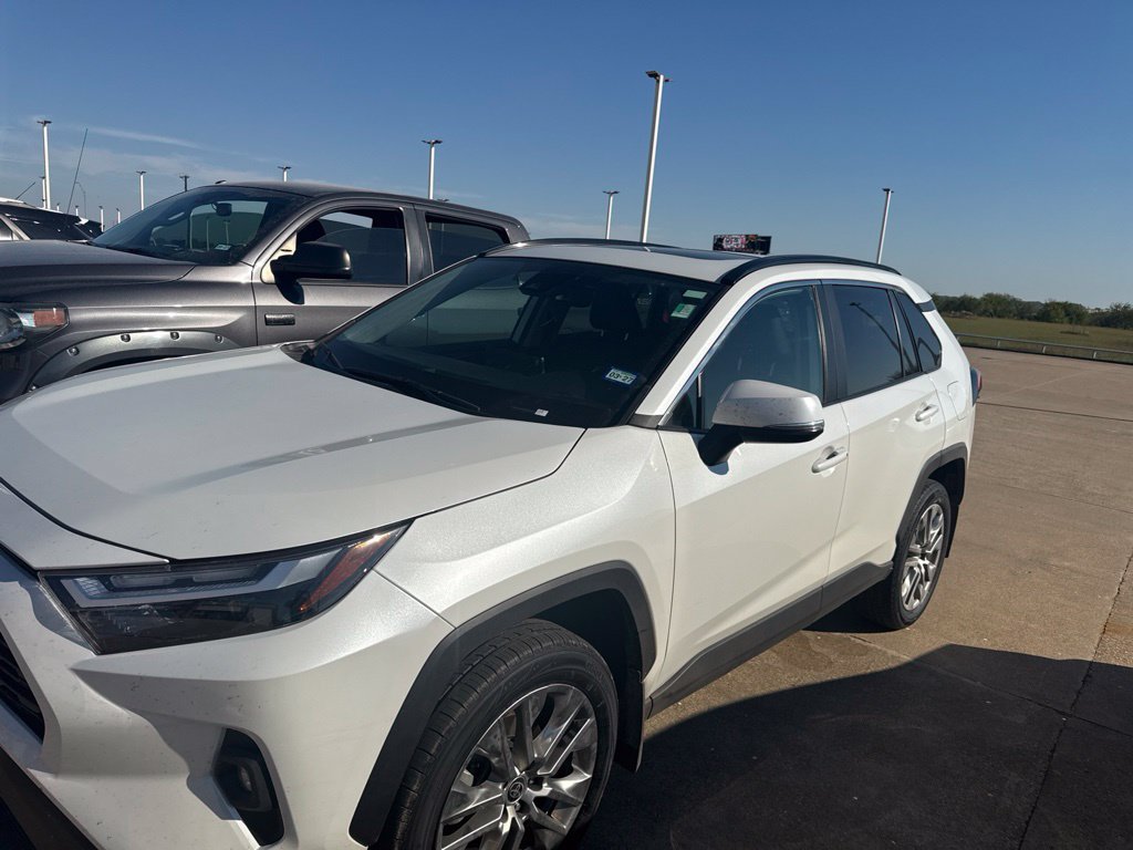 2024 Toyota RAV4