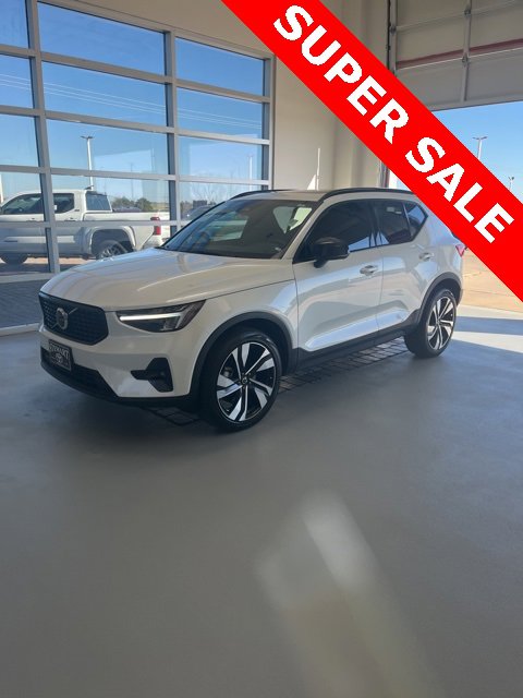 Used 2023 Volvo XC40 Plus with VIN YV4L12UW3P2972093 for sale in Corsicana, TX