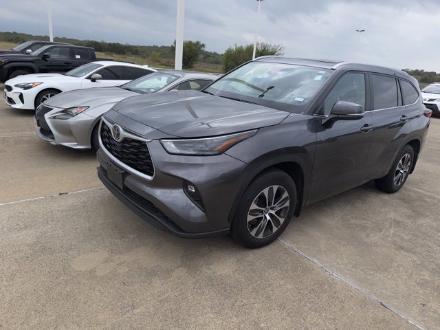 2023 Toyota Highlander Limited Platinum XLE XSE photo 2