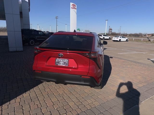 2026 Toyota bZ XLE - Photo 6