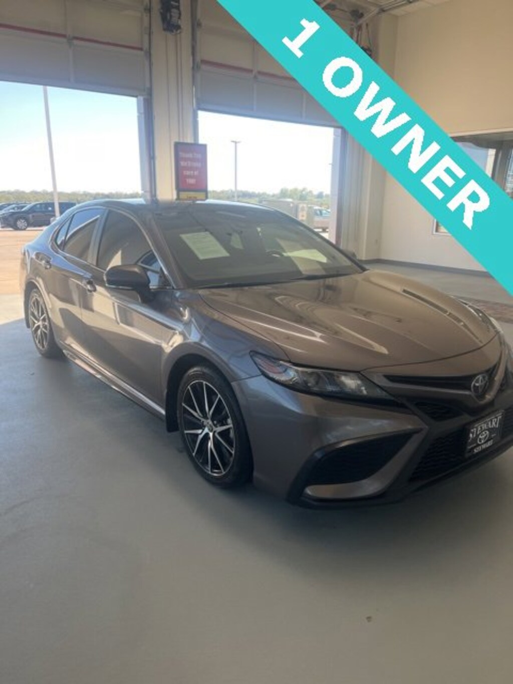 Used 2023 Toyota Camry SE Sedan