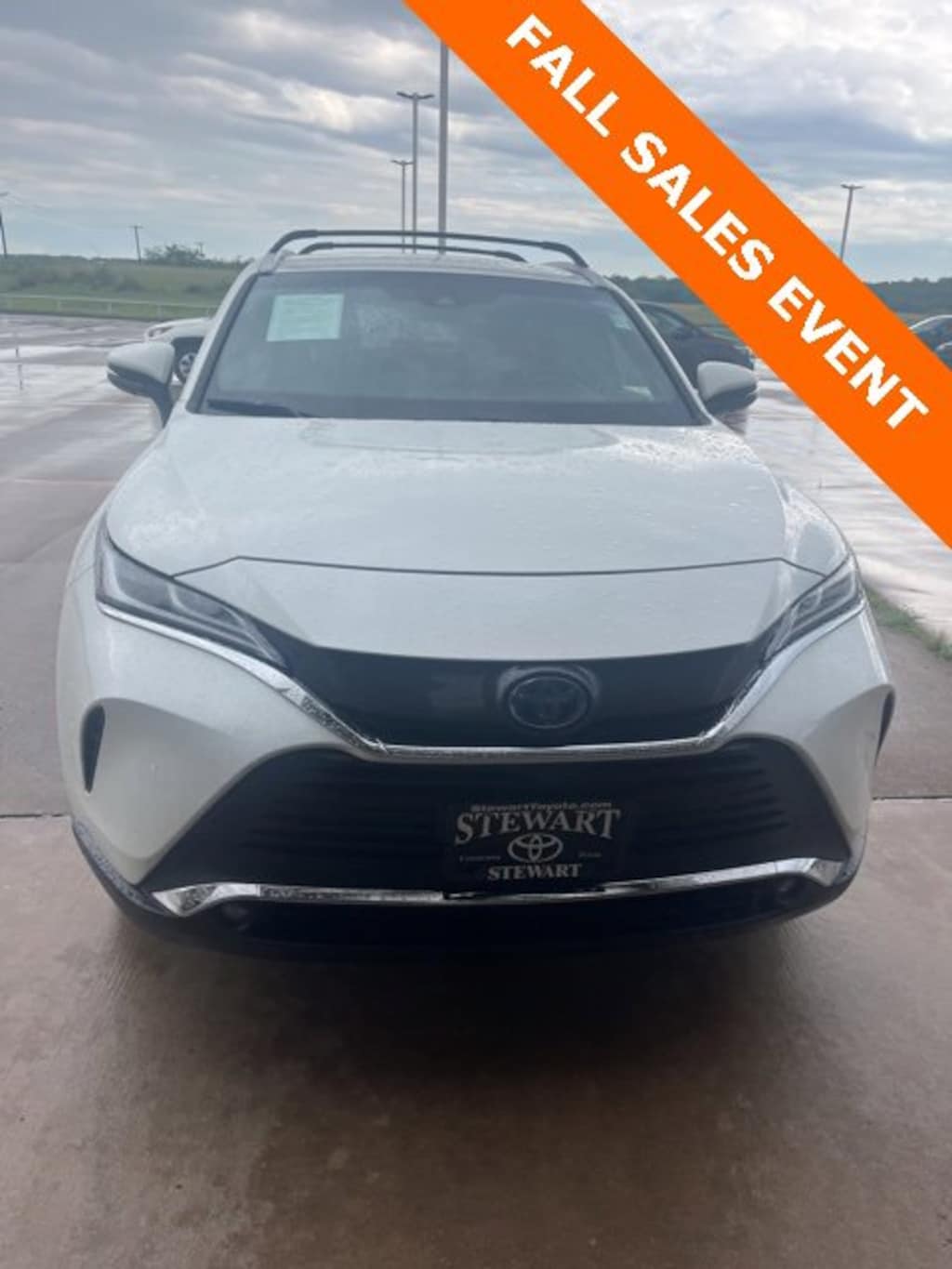Used 2022 Toyota Venza LE SUV