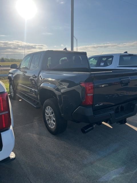 2026 Toyota Tacoma SR - Photo 6