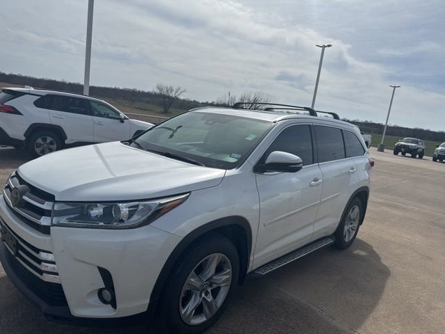 2017 Toyota Highlander Limited