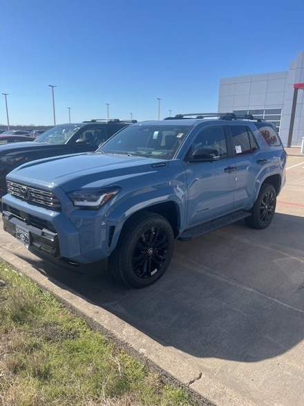 2026 Toyota 4Runner i-FORCE MAX Platinum SUV