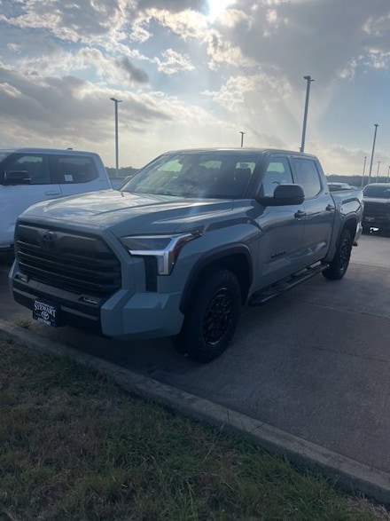 2026 Toyota Tundra SR5 Truck CrewMax