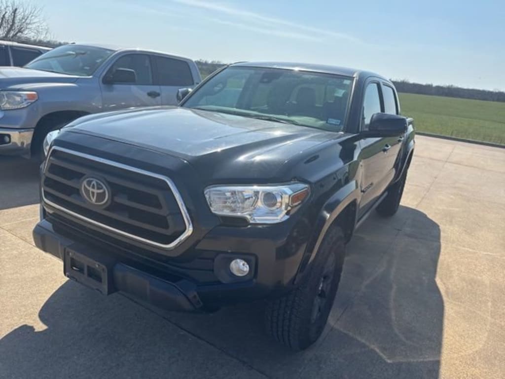 Used 2021 Toyota Tacoma SR5 Truck Double Cab