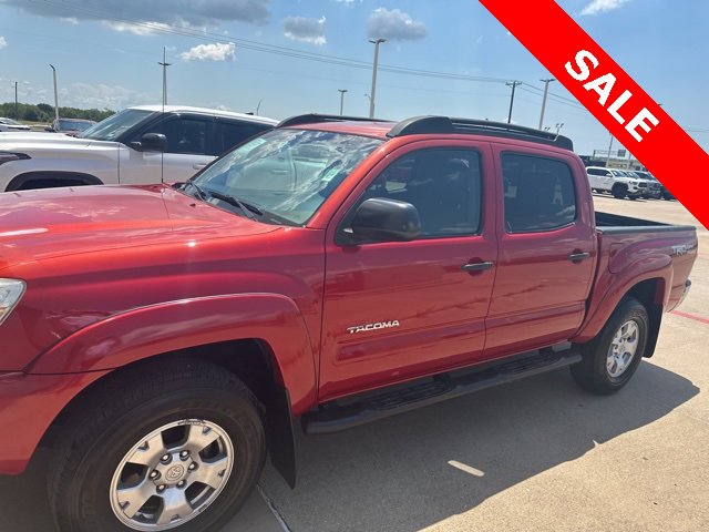 Used 2015 Toyota Tacoma TRD Pro with VIN 3TMLU4EN7FM185070 for sale in Corsicana, TX