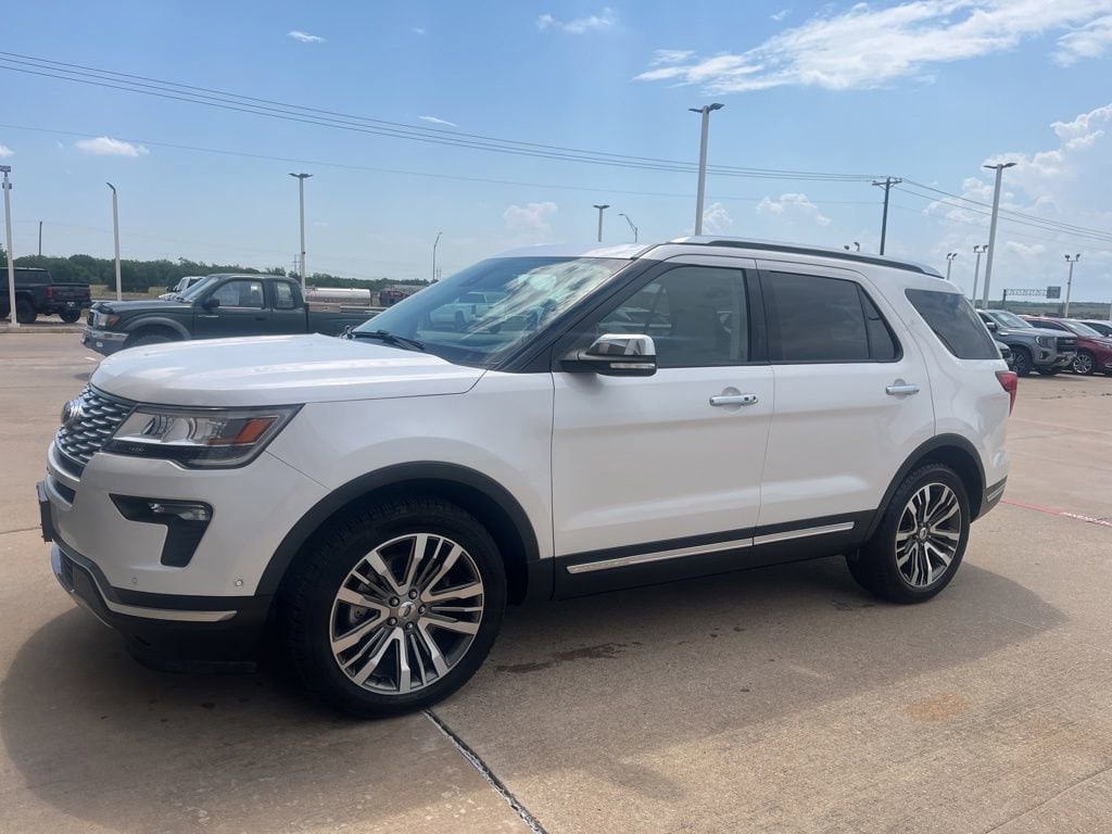 2018 Ford Explorer Platinum 4WD's photo