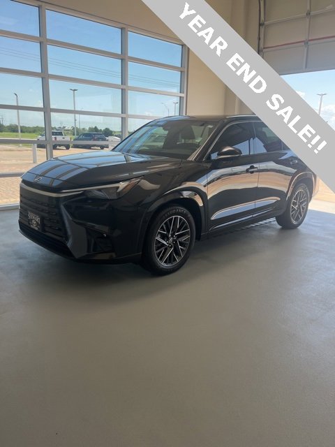 2025 Lexus TX Premium's photo
