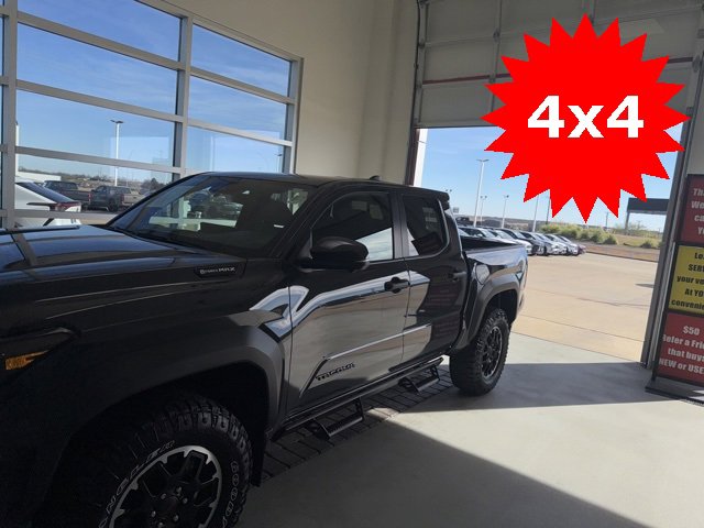 2024 Toyota Tacoma Limited's photo