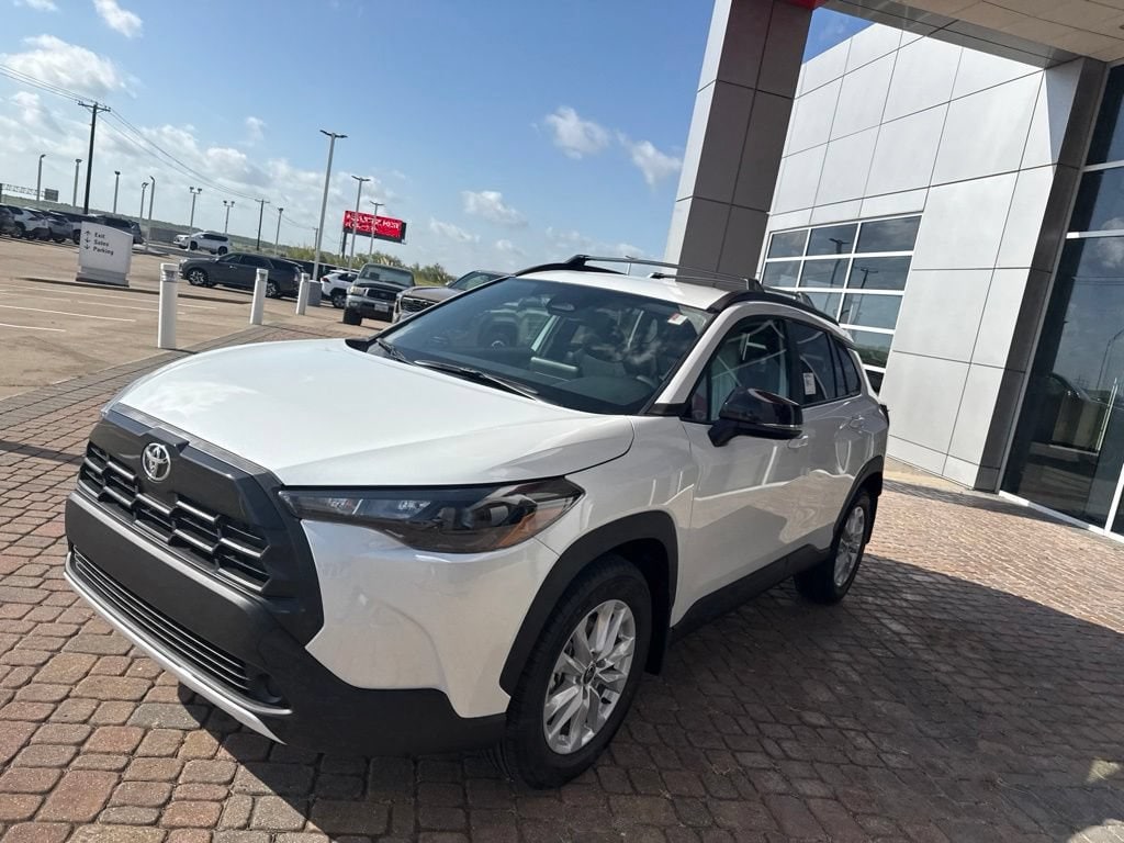 New 2026 Toyota Corolla Cross LE SUV