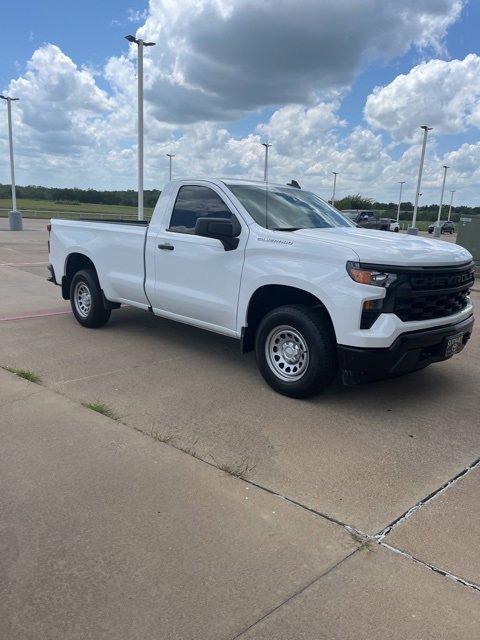 2025 Chevrolet Silverado 1500 photo 3