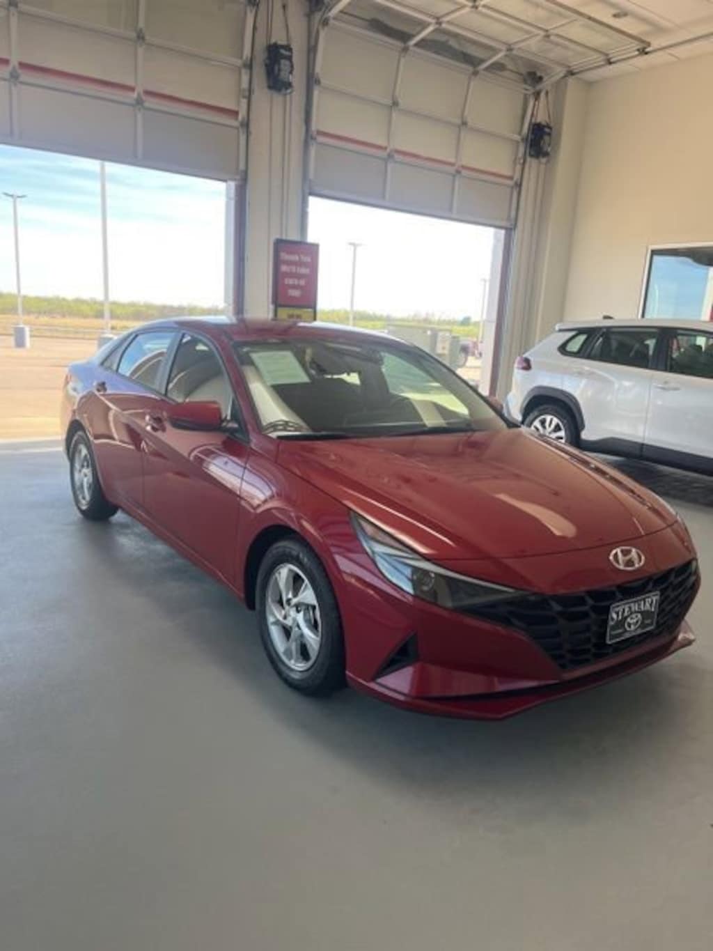Used 2021 Hyundai Elantra SE Sedan