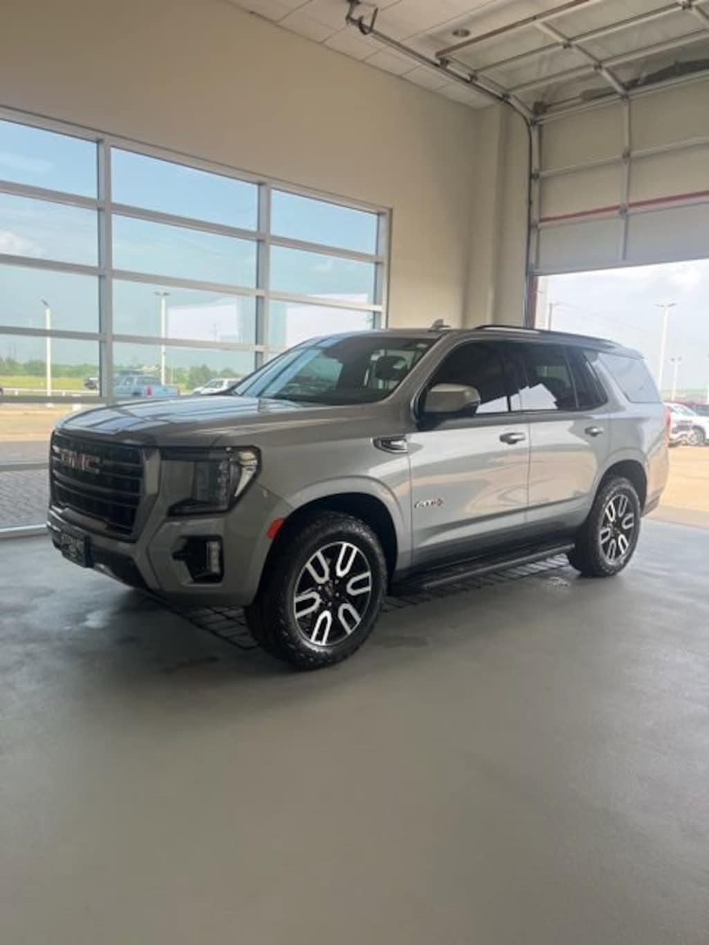 Used 2024 GMC Yukon AT4 SUV