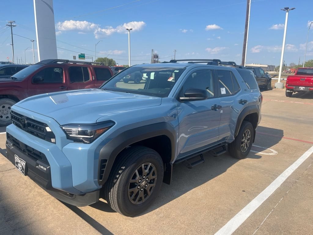 New 2026 Toyota 4Runner SR5 SUV
