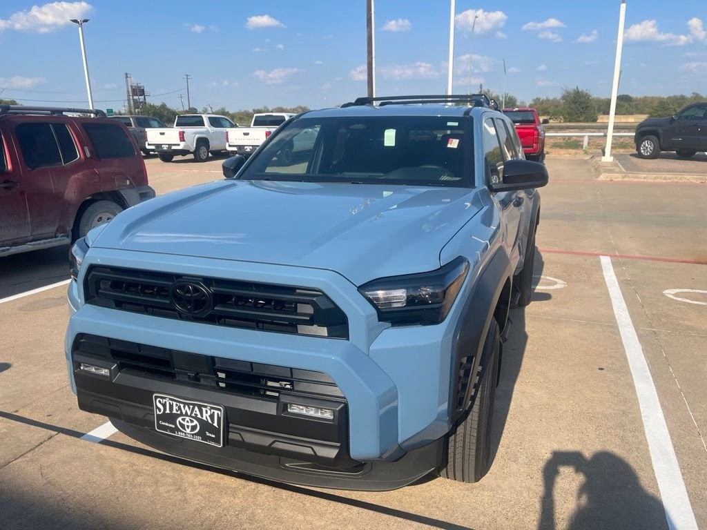 New 2026 Toyota 4Runner SR5 SUV