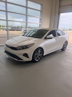 Used 2024 Kia Forte LXS Sedan near Ennis, TX