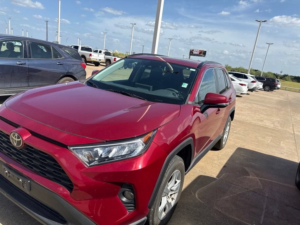 Used 2021 Toyota RAV4 XLE SUV
