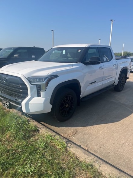 2025 Toyota Tundra Limited Truck CrewMax