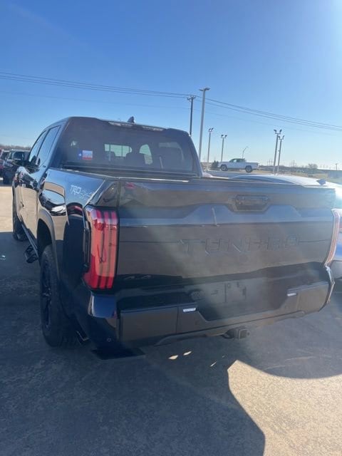 2026 Toyota Tundra Limited - Photo 4