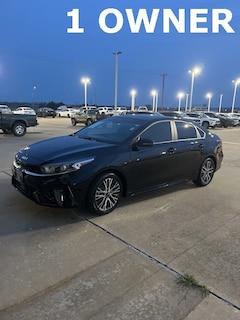 Used 2022 Kia Forte GT-Line Sedan near Waxahachie, TX