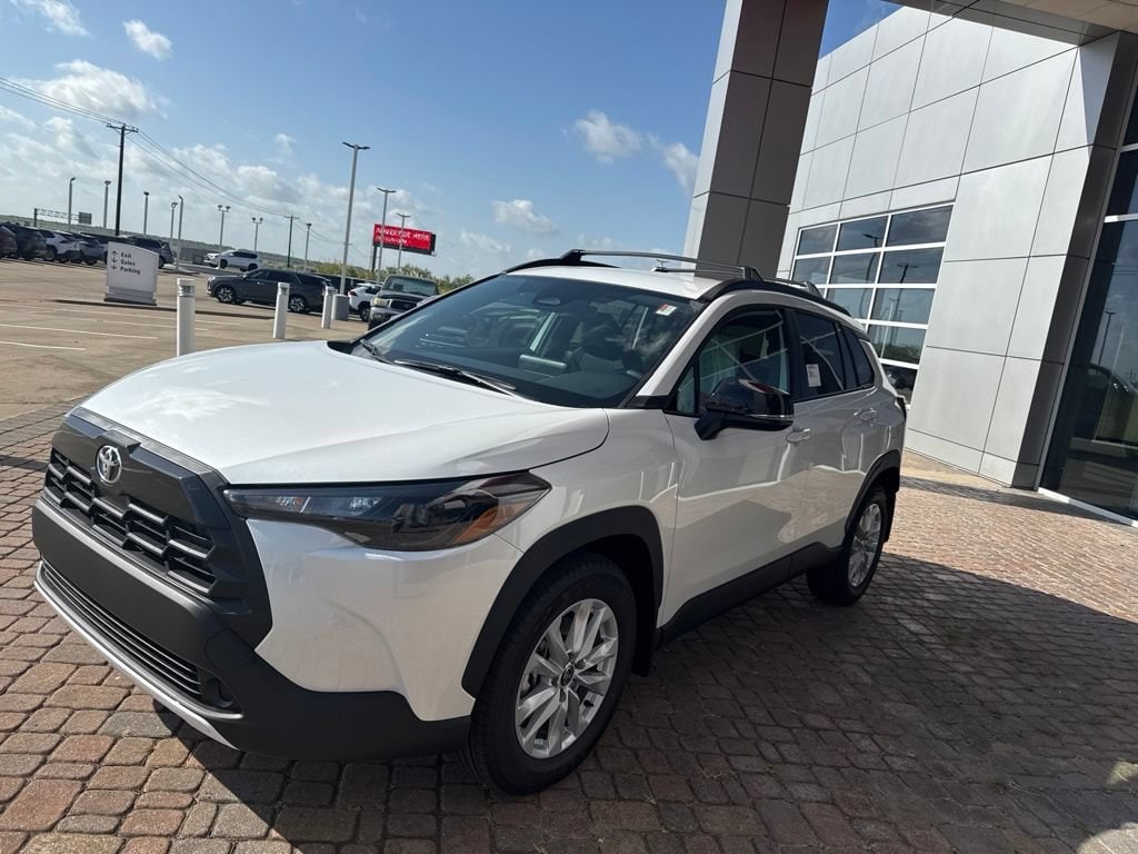 New 2026 Toyota Corolla Cross LE SUV