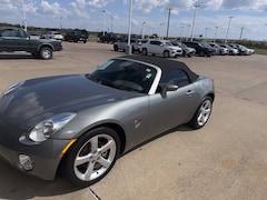 Used 2006 Pontiac Solstice CONVERTABLE LOW MILES Convertible near Waxahachie, TX
