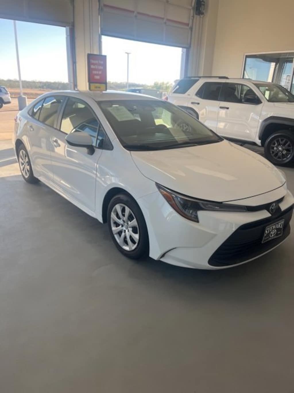 Used 2024 Toyota Corolla LE Sedan