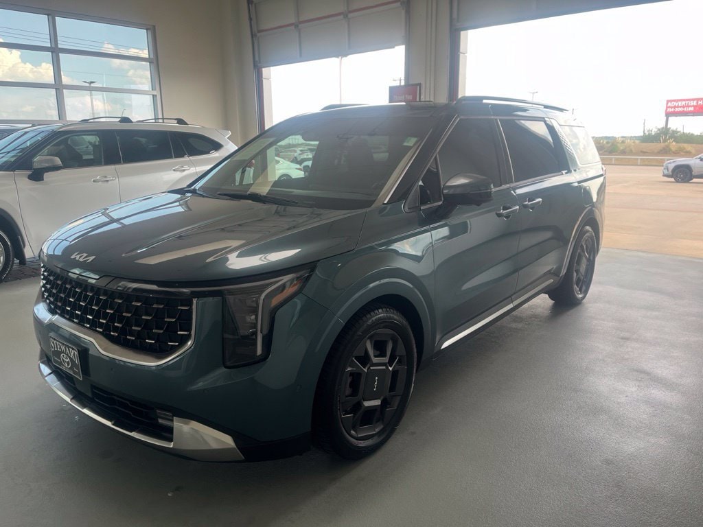 2025 Kia Carnival SX