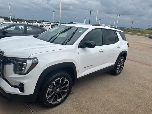 2025 GMC Terrain Elevation AWD's photo