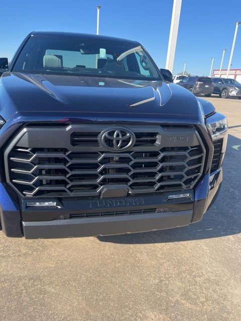 2026 Toyota Tundra Limited - Photo 7