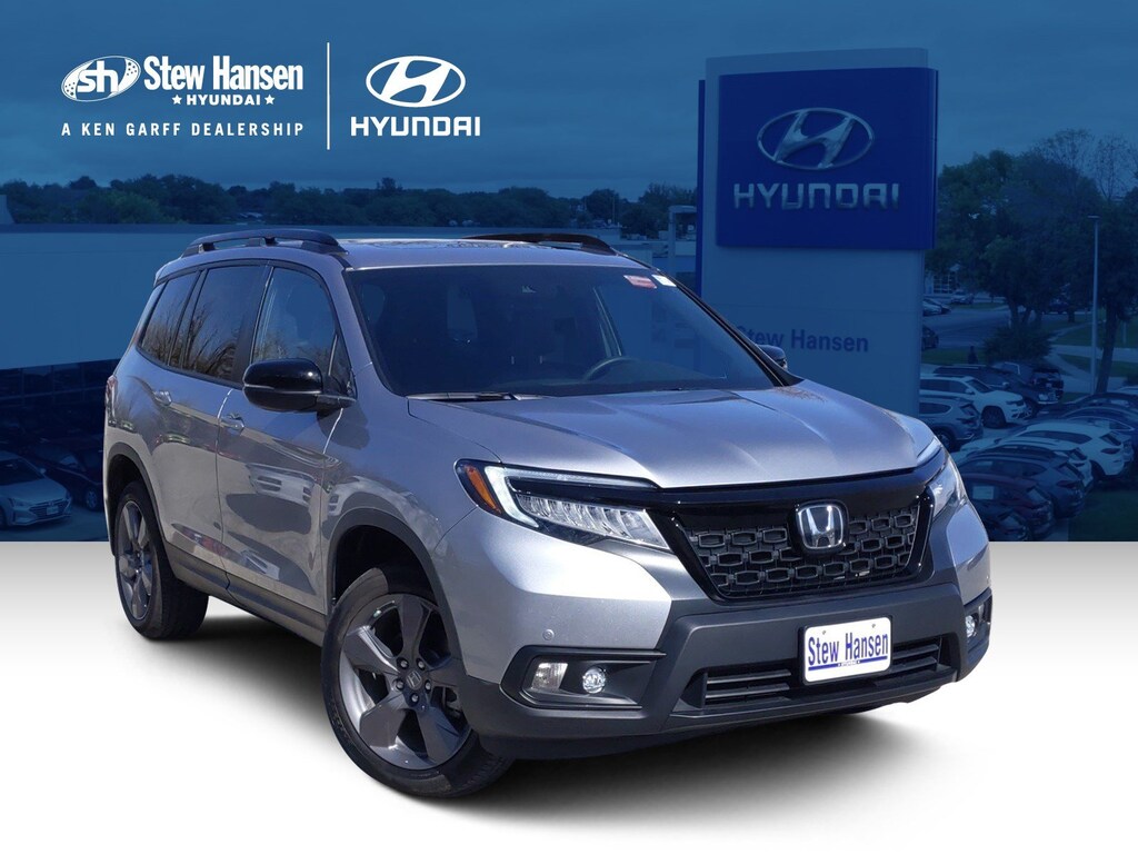 Used 2019 Honda Passport Touring AWD SUV