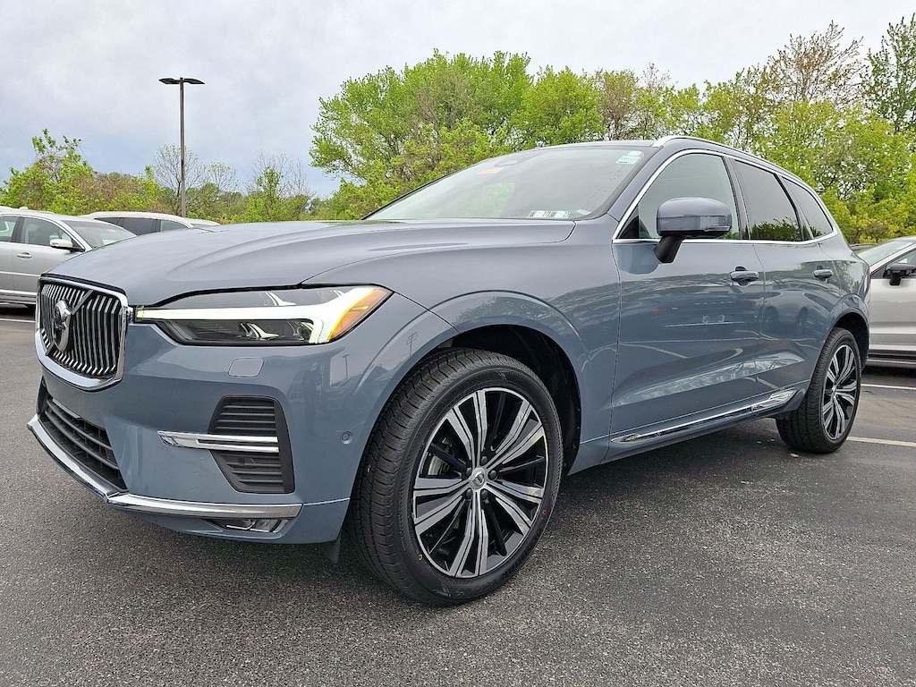 Certified 2023 Volvo XC60 Plus Bright Theme SUV