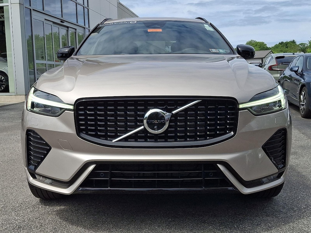 Certified 2024 Volvo XC60 Plus Dark Theme SUV