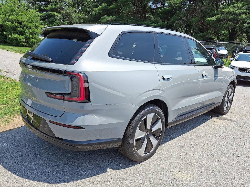 New 2025 Volvo EX90 Twin Motor Plus 7-Seater SUV