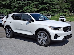 2026 Volvo XC40 B5 Plus AWD SUV