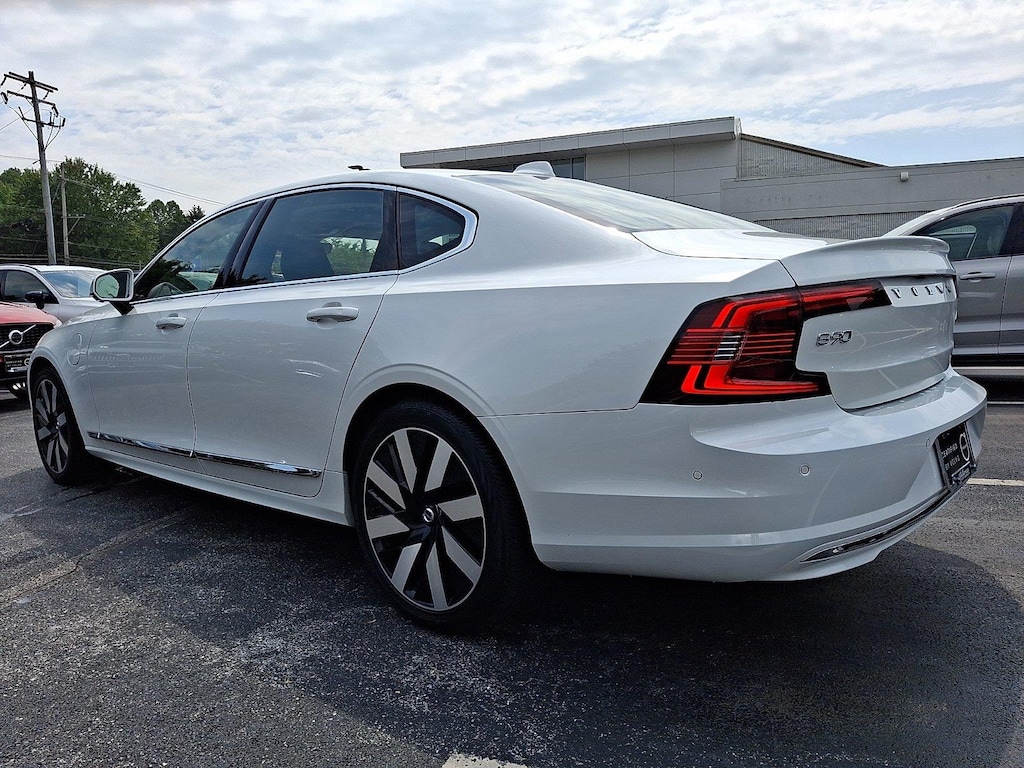 Certified 2024 Volvo S90 Recharge Plug-In Hybrid Ultimate Sedan