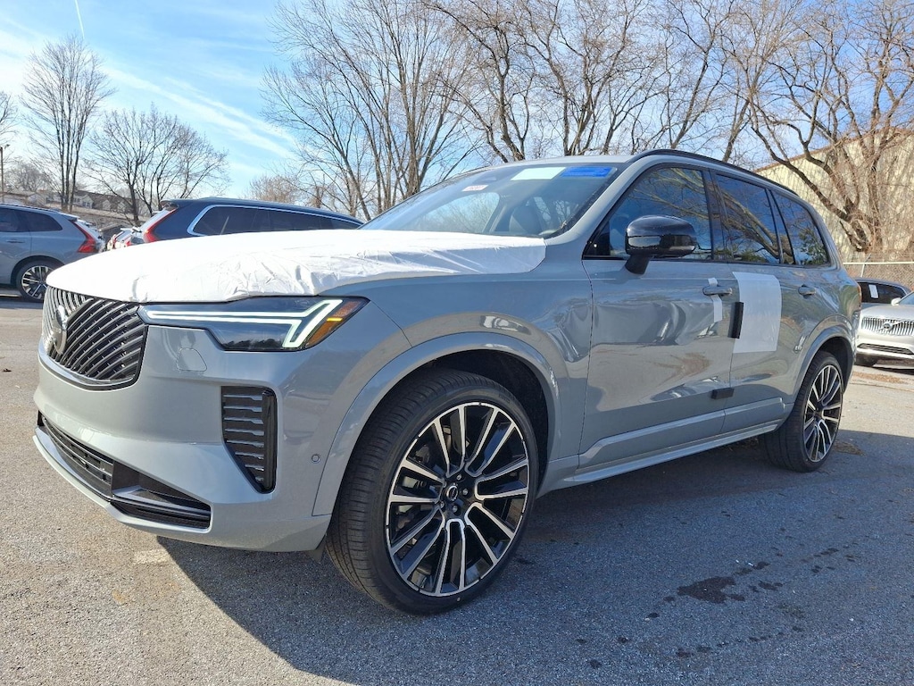 New 2026 Volvo XC90 B6 Ultra Dark Theme 7-Seater SUV