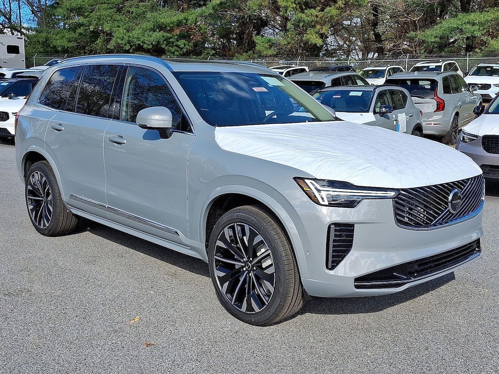 New 2026 Volvo XC90 B6 Plus 7-Seater SUV