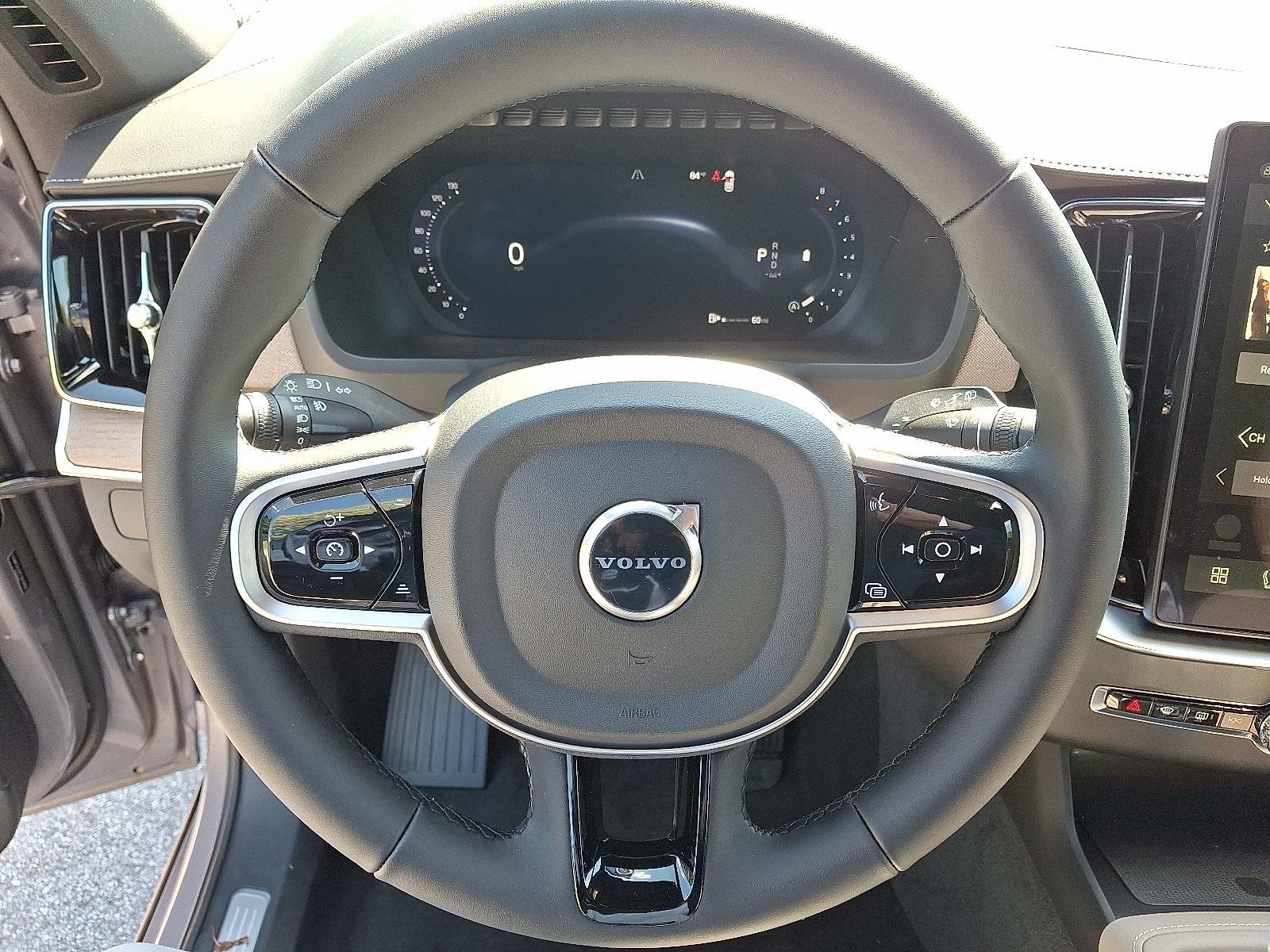 2026 Volvo XC90 Core - Photo 14