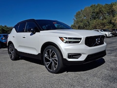 2021 Volvo XC40