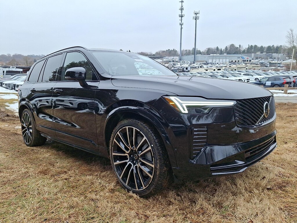 New 2026 Volvo XC90 B6 Ultra Dark Theme 6-Seater SUV